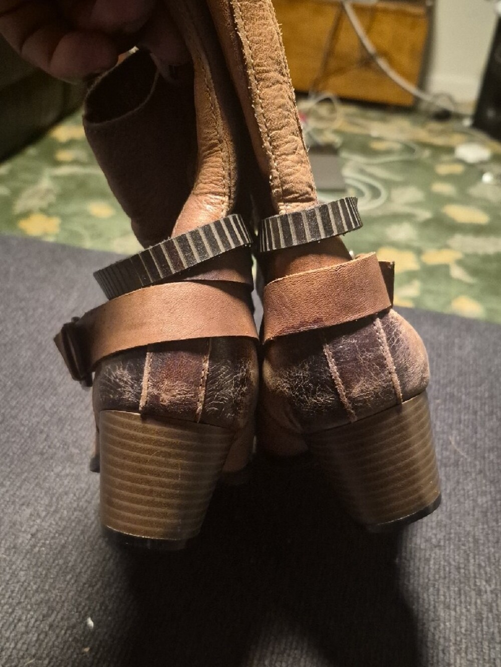 Earth Women's Tan Brown Leather Ankle Boots with Buckle - Picture 5 of 7